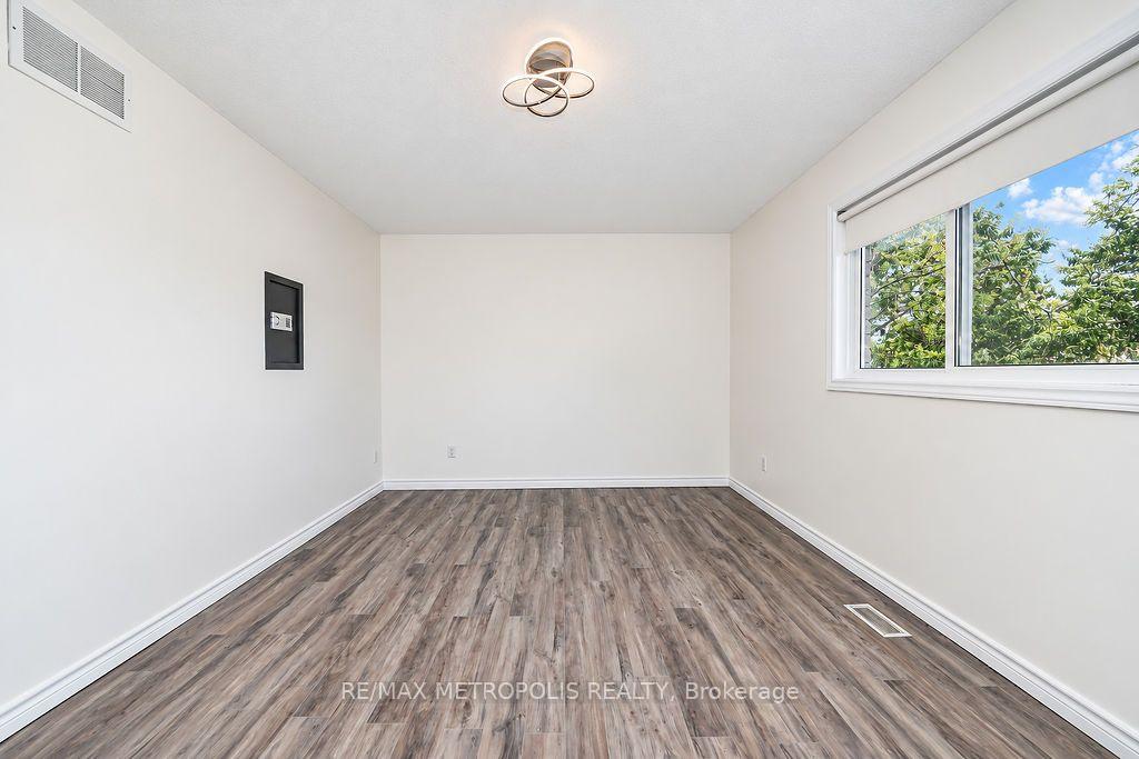 Photo 21 of Unit Main, 195 Vodden Street E, Brampton, Brampton North — HOMEH