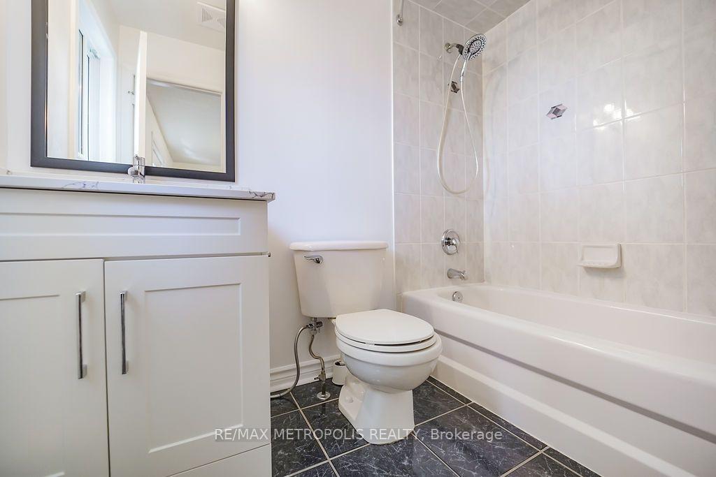 Photo 24 of Unit Main, 195 Vodden Street E, Brampton, Brampton North — HOMEH