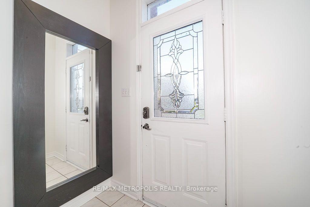 Photo 28 of Unit Main, 195 Vodden Street E, Brampton, Brampton North — HOMEH
