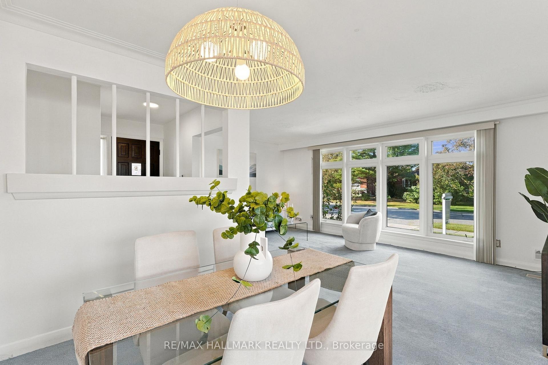 Photo 9 of 29 Willowbrook Road, Etobicoke, Mimico — HOMEH