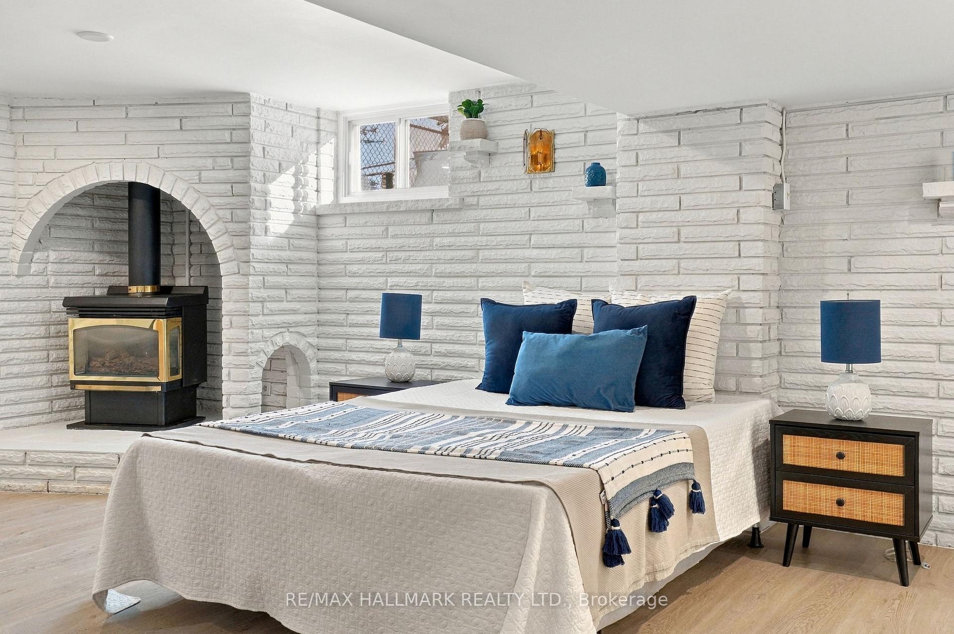 Photo 30 of 29 Willowbrook Road, Etobicoke, Mimico — HOMEH