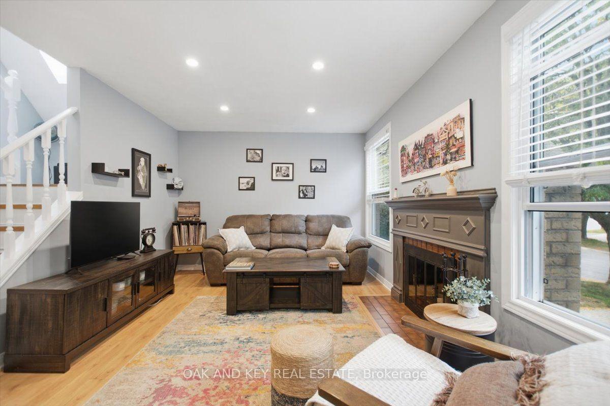 Photo 6 of 15 Chancton Crescent, London, South Y — HOMEH