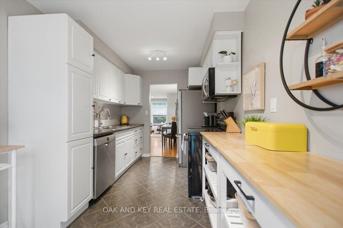 Photo 14 of 15 Chancton Crescent, London, South Y — HOMEH
