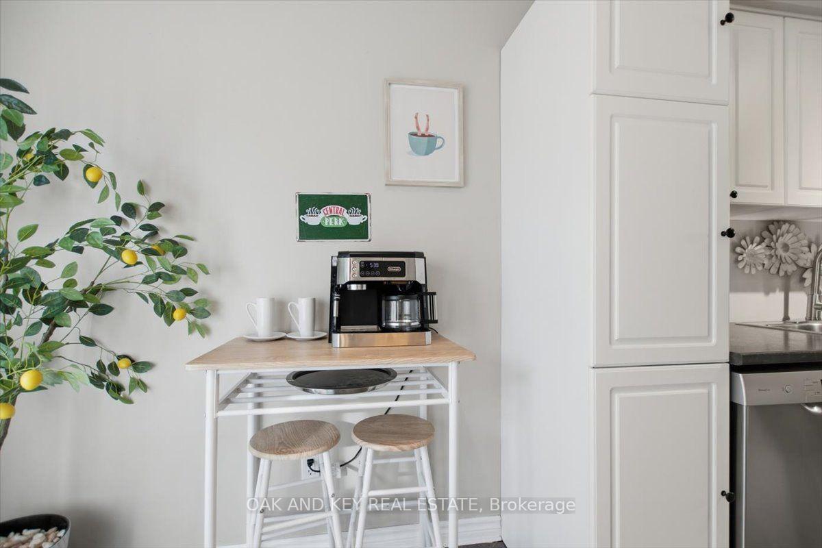 Photo 16 of 15 Chancton Crescent, London, South Y — HOMEH