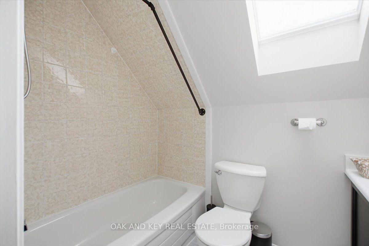 Photo 33 of 15 Chancton Crescent, London, South Y — HOMEH