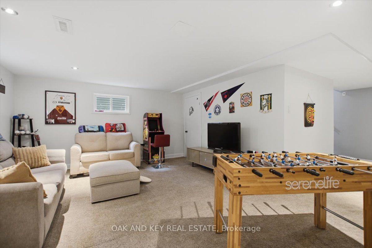 Photo 40 of 15 Chancton Crescent, London, South Y — HOMEH