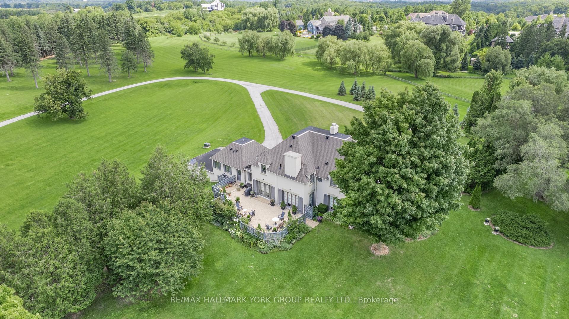 Photo 18 of 14455 Dufferin Street, King, Rural King — HOMEH