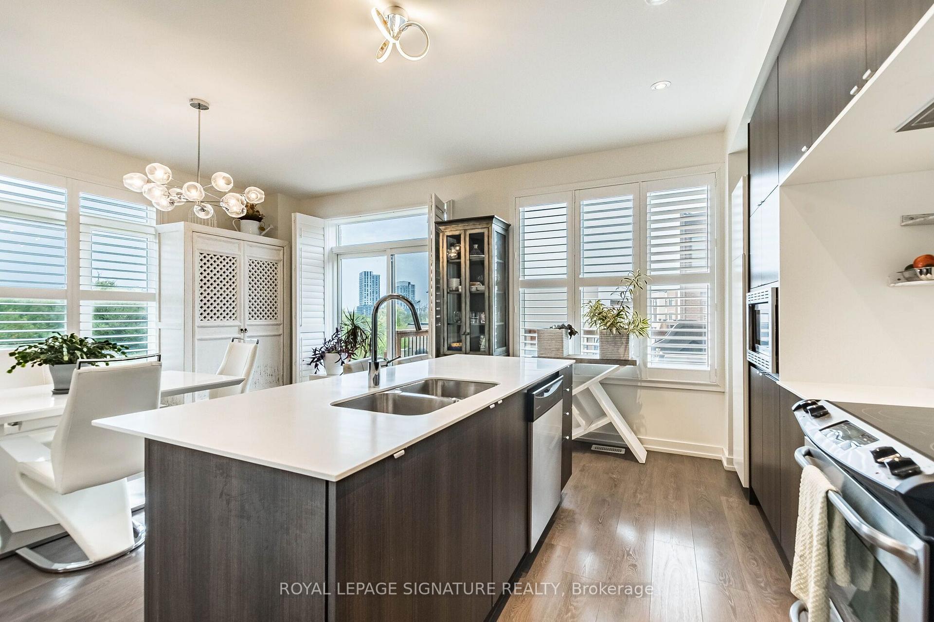 Photo 8 of 3121 Mintwood Circle, Oakville, Glenorchy — HOMEH