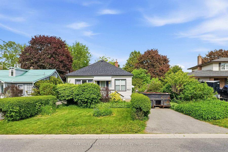 Photo 30 of 917 Green Street, Whitby, Downtown Whitby — HOMEH