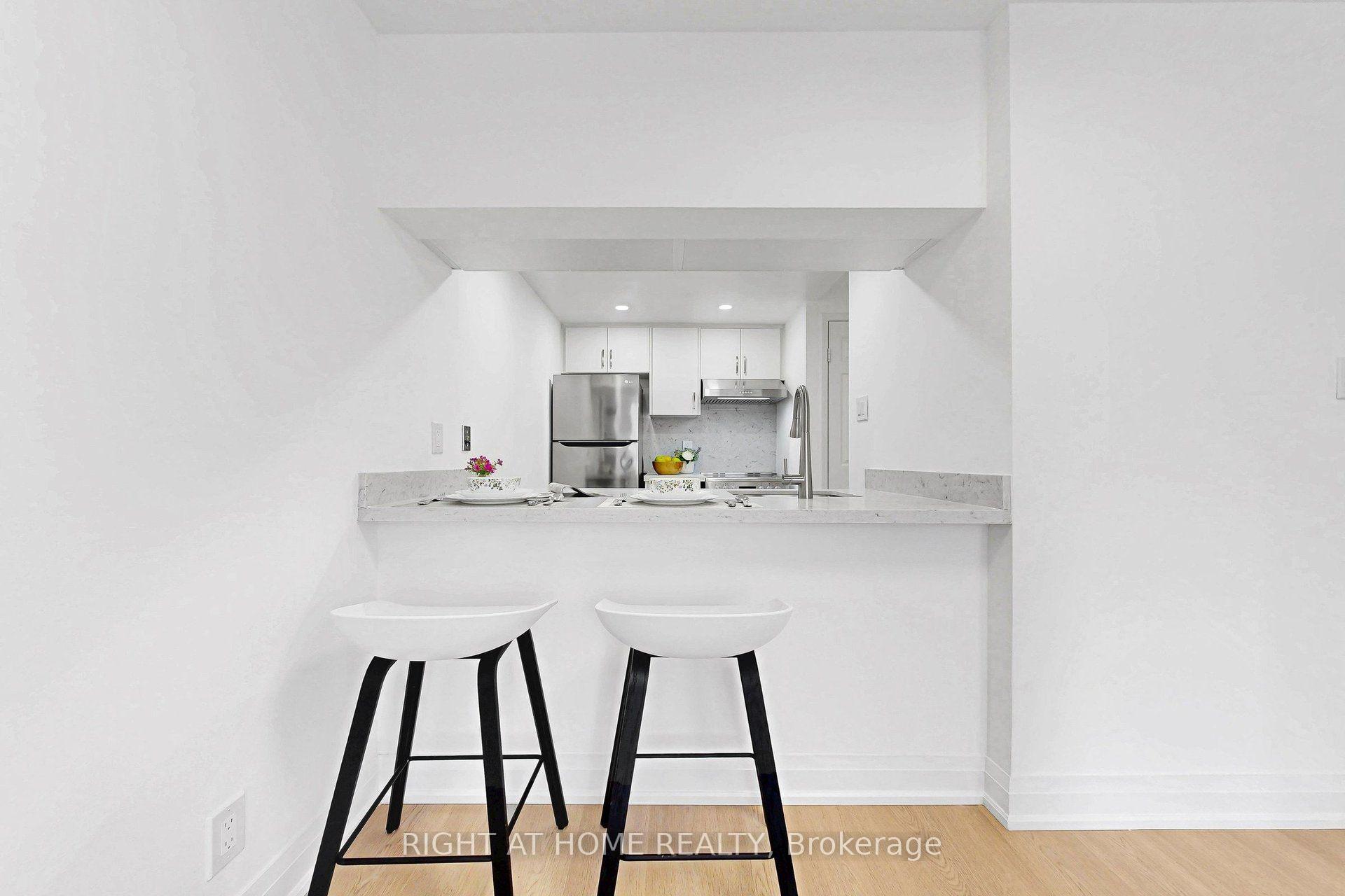 Photo 13 of Unit 909, 44 Gerrard Street W, Toronto, Bay Street Corridor — HOMEH