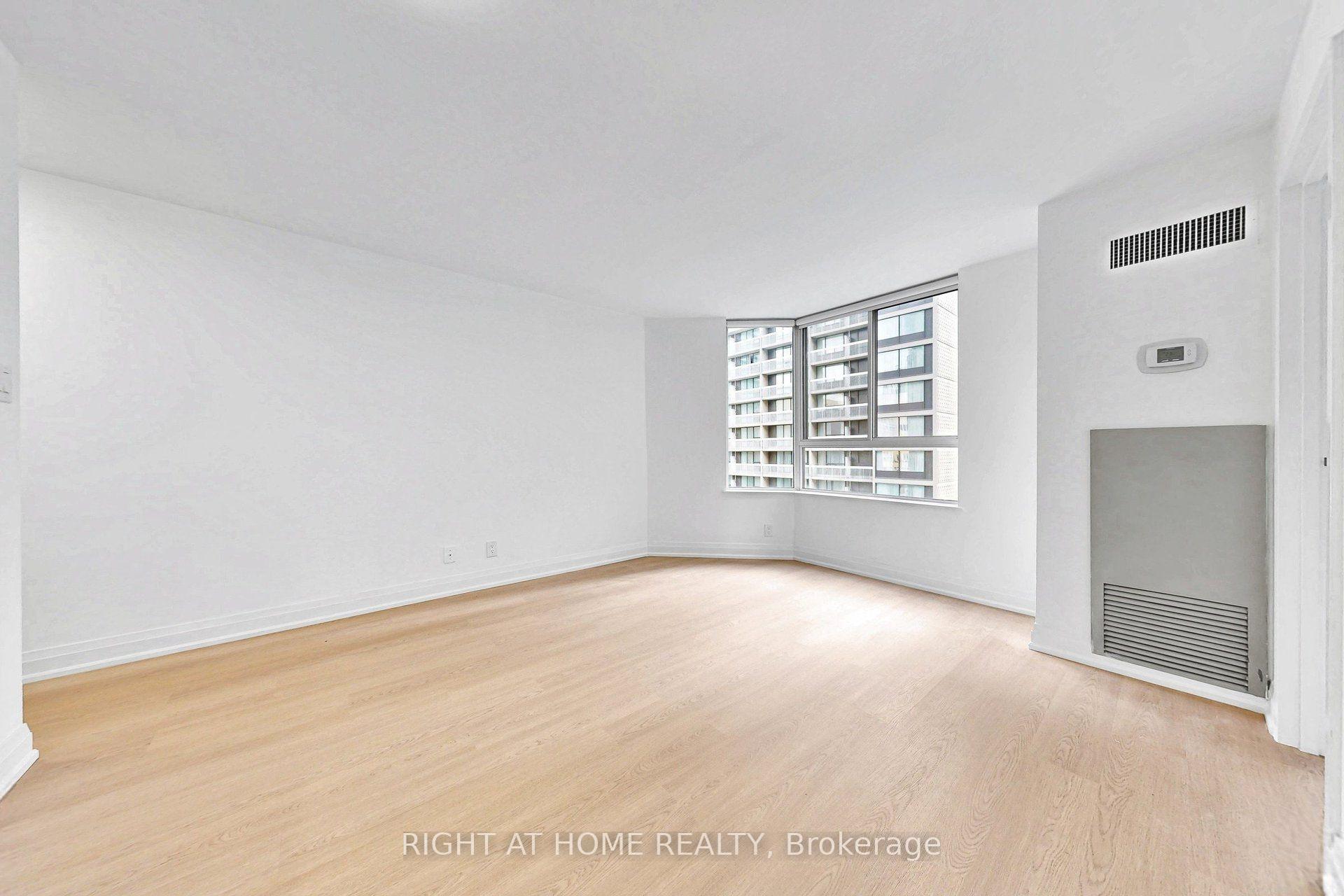 Photo 16 of Unit 909, 44 Gerrard Street W, Toronto, Bay Street Corridor — HOMEH