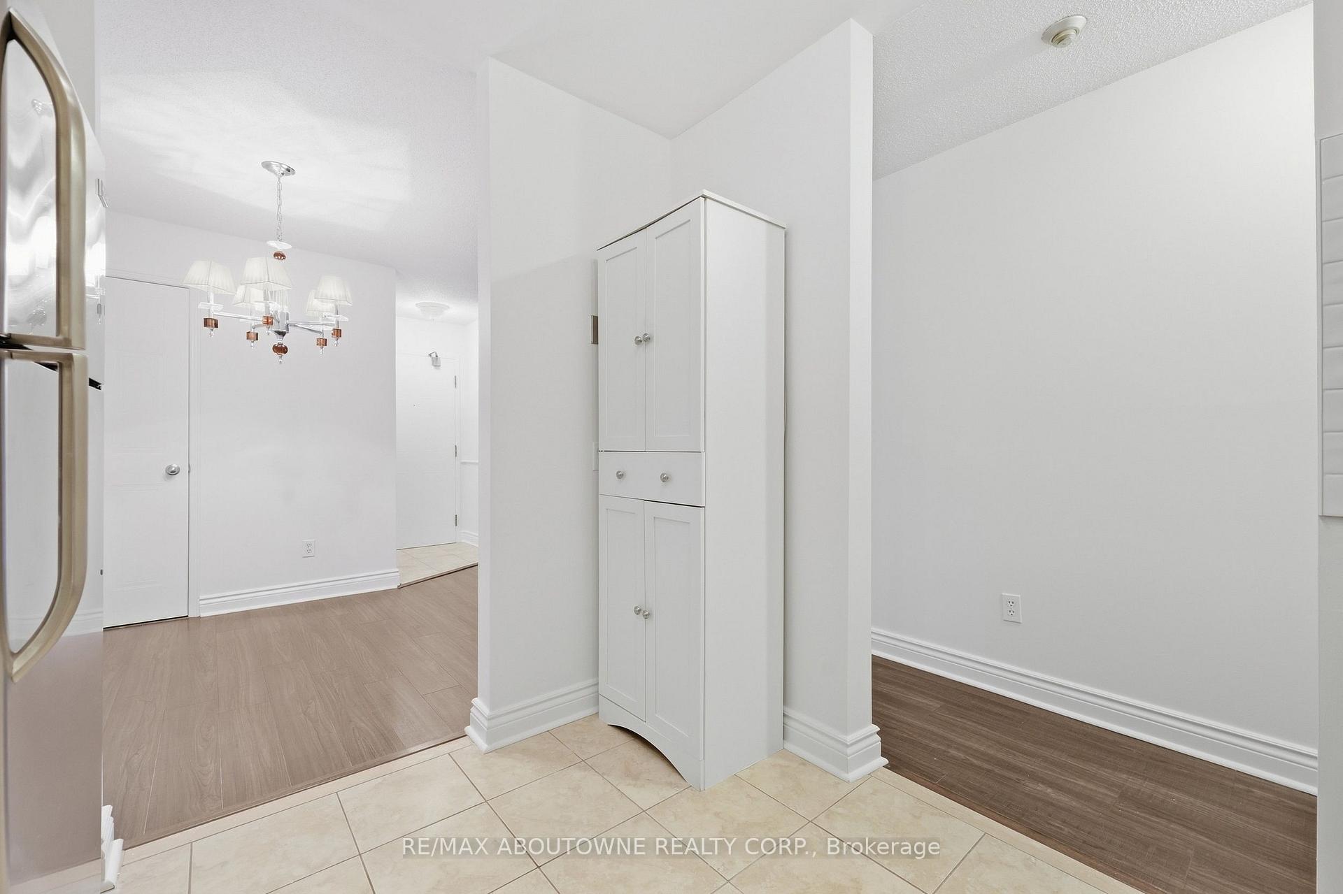 Photo 18 of Unit 1611, 1480 Pilgrims Way, Oakville, Glen Abbey — HOMEH