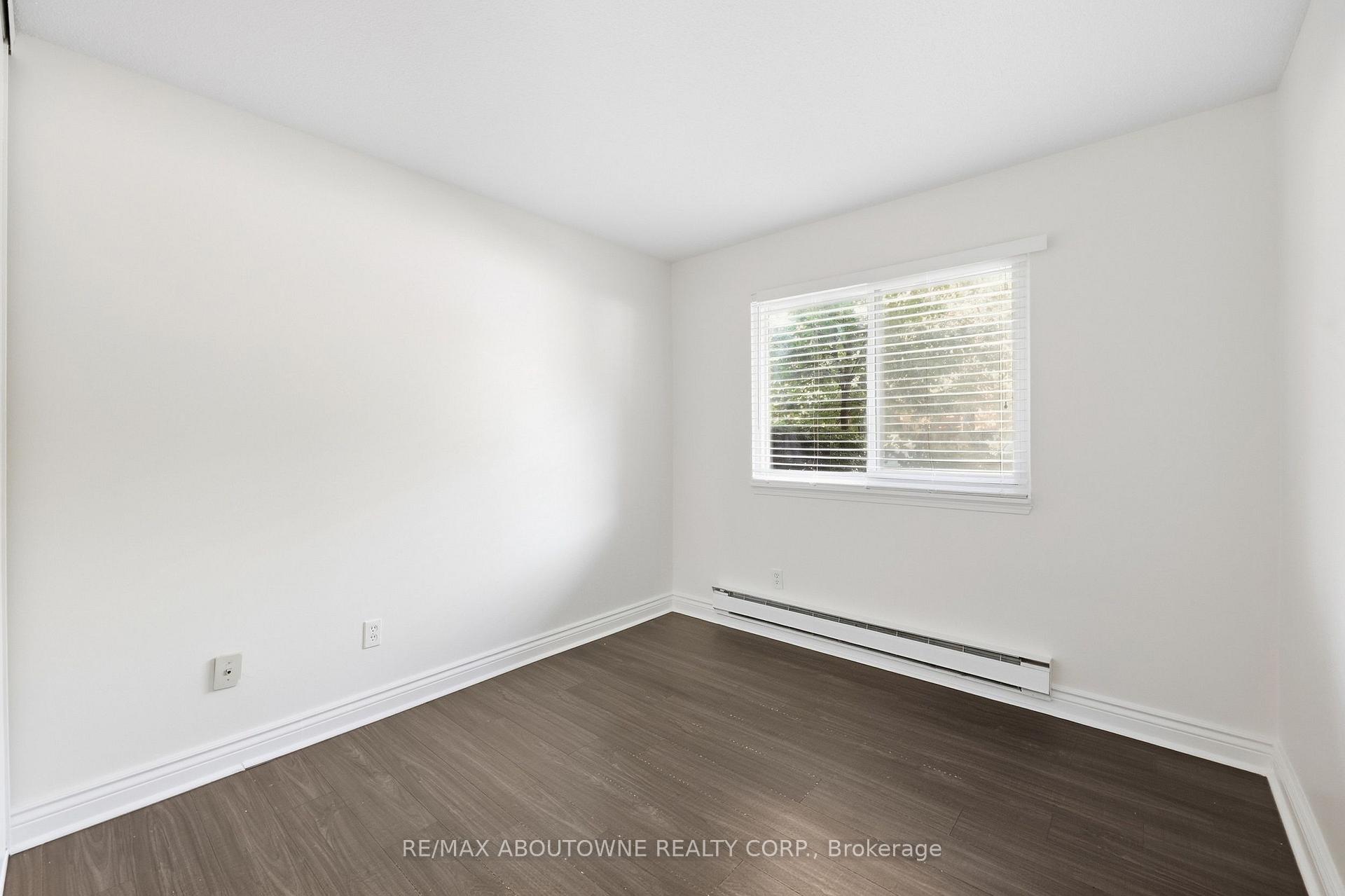 Photo 19 of Unit 1611, 1480 Pilgrims Way, Oakville, Glen Abbey — HOMEH