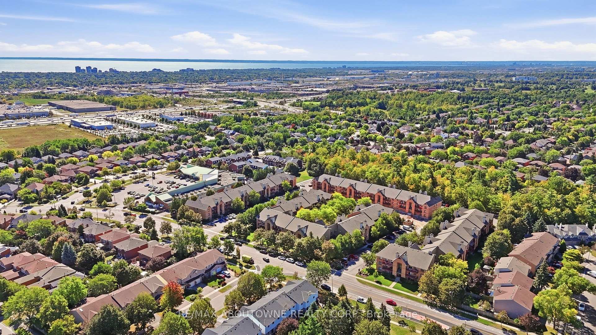 Photo 32 of Unit 1611, 1480 Pilgrims Way, Oakville, Glen Abbey — HOMEH