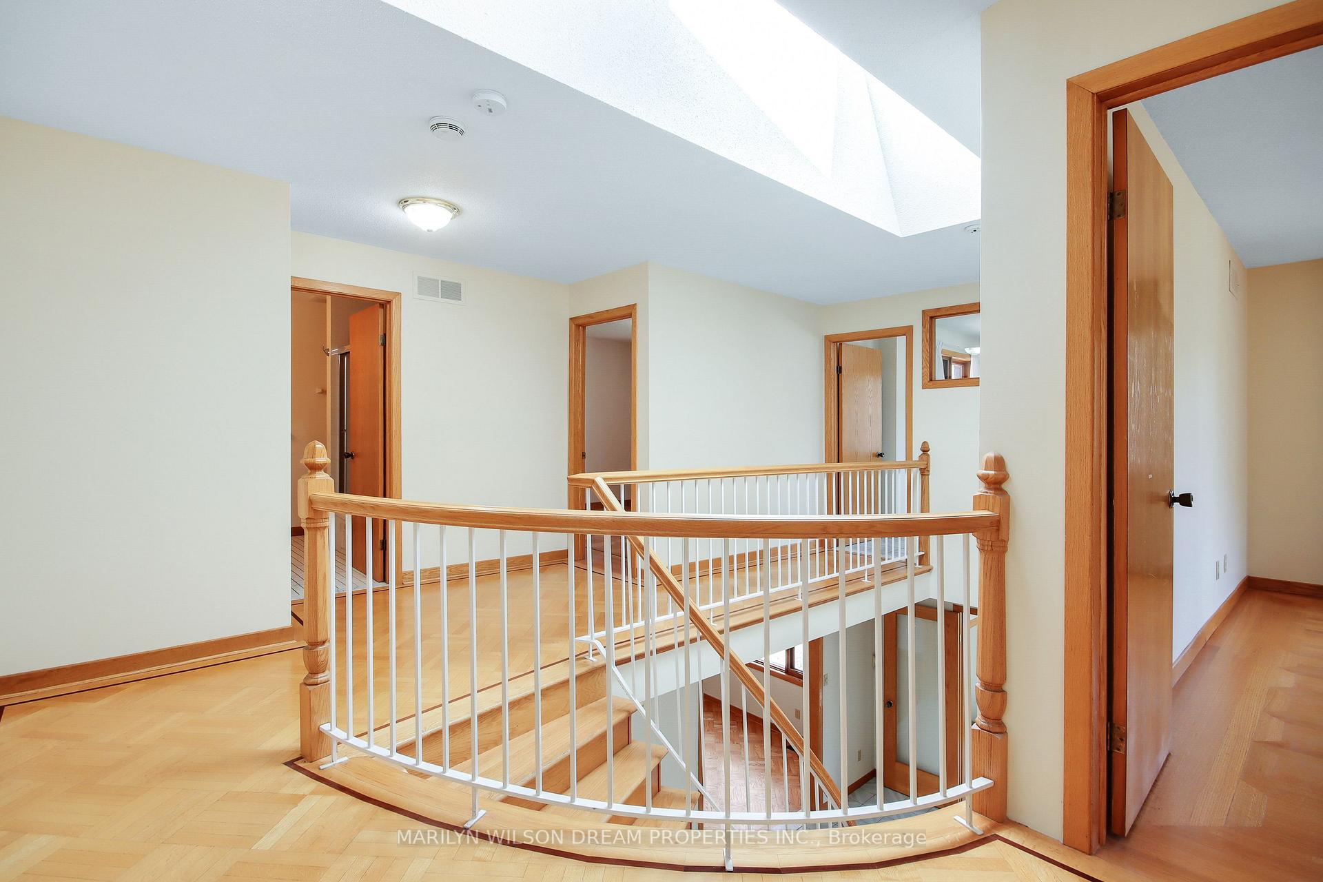 Photo 16 of 65 Macnabb Place, Ottawa, Rockcliffe — HOMEH