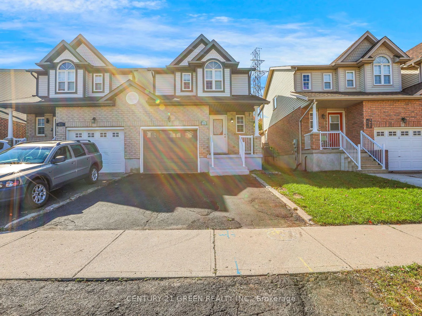 Photo of 469 Activa Avenue