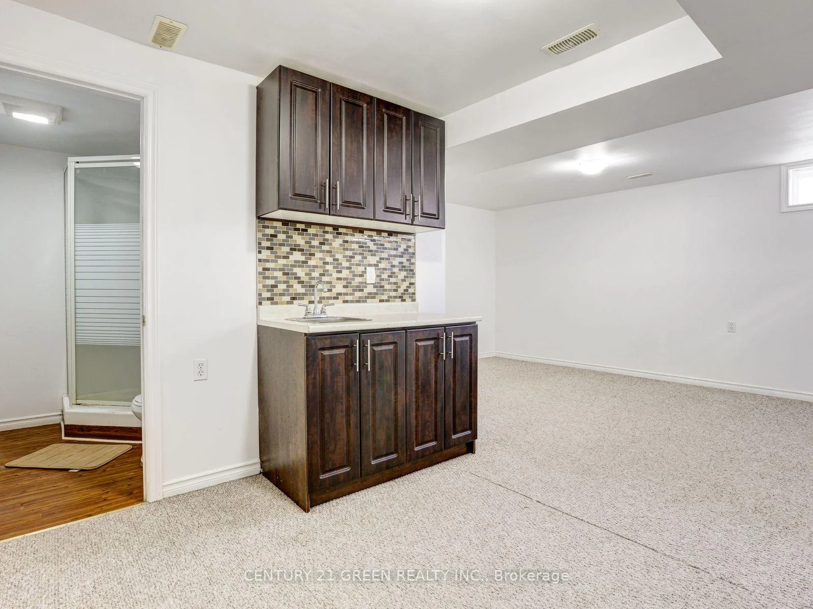 Photo 17 of 469 Activa Avenue, Kitchener, Larentian West — HOMEH