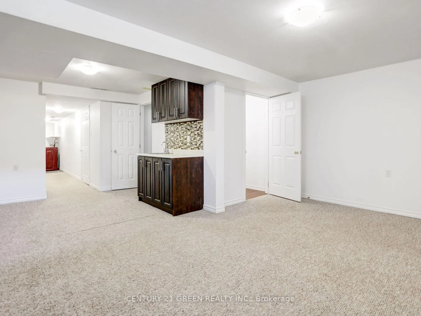 Photo 20 of 469 Activa Avenue, Kitchener, Larentian West — HOMEH