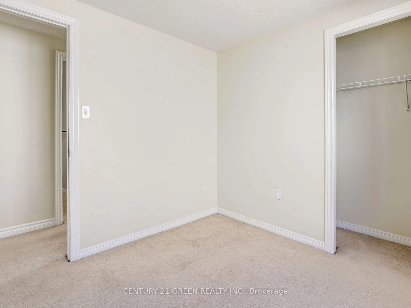 Photo 43 of 469 Activa Avenue, Kitchener, Larentian West — HOMEH