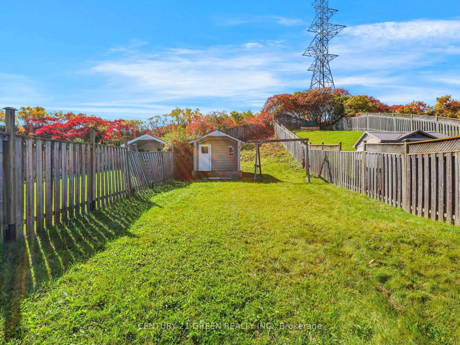 Photo 47 of 469 Activa Avenue, Kitchener, Larentian West — HOMEH
