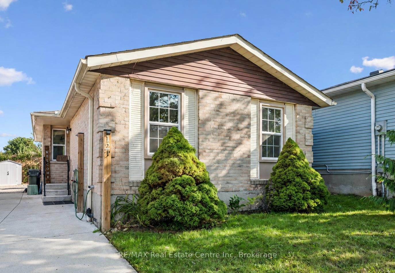 Photo 2 of 12 Mccartney Road, Guelph, Willow West/Sugarbush/West Acres — HOMEH