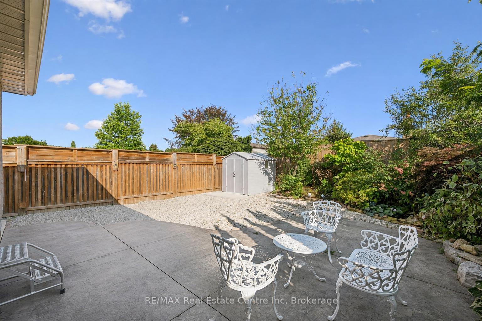 Photo 17 of 12 Mccartney Road, Guelph, Willow West/Sugarbush/West Acres — HOMEH
