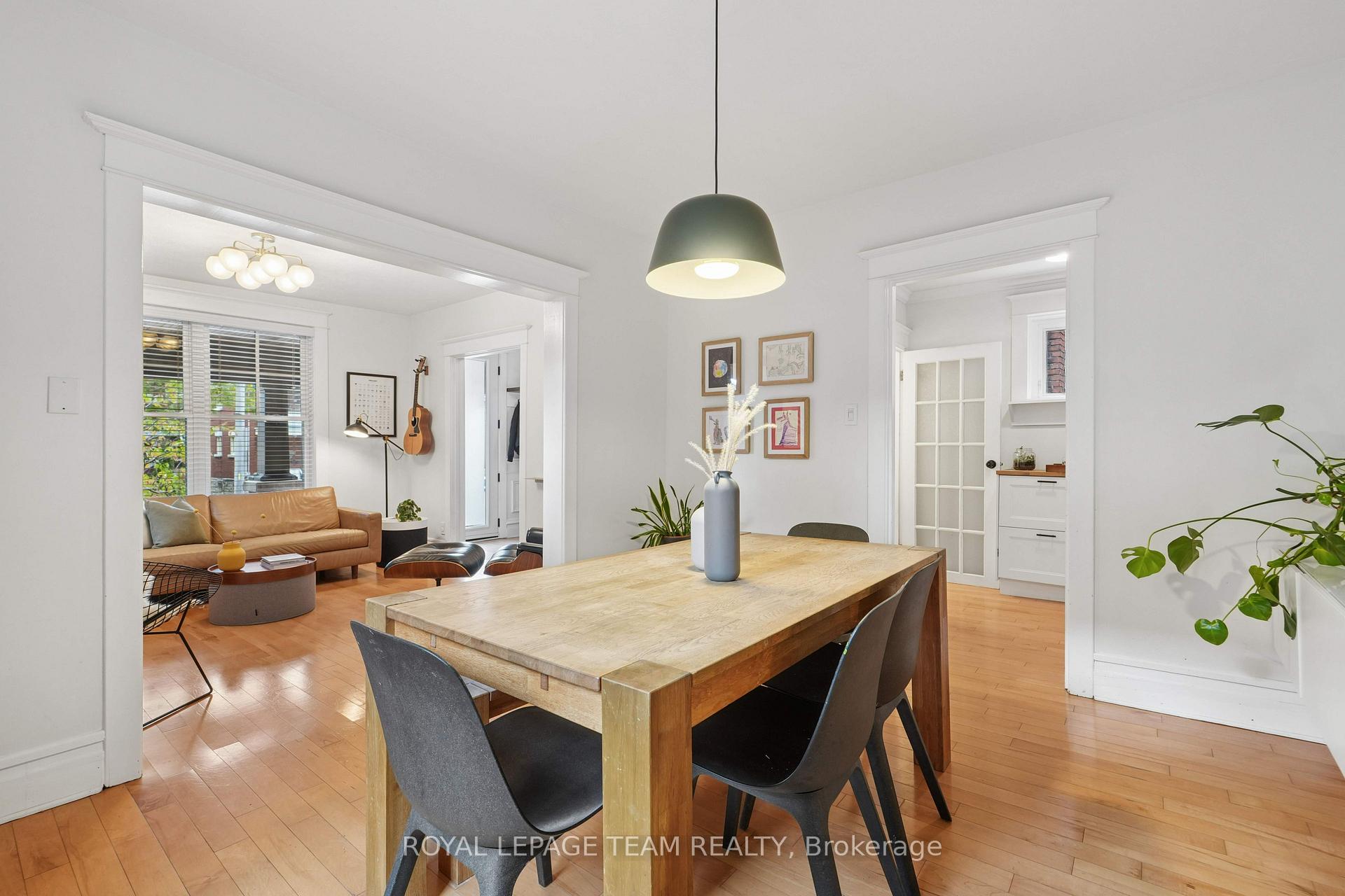 Photo 11 of 117 Fairmont Avenue, Ottawa, Hintonburg — HOMEH