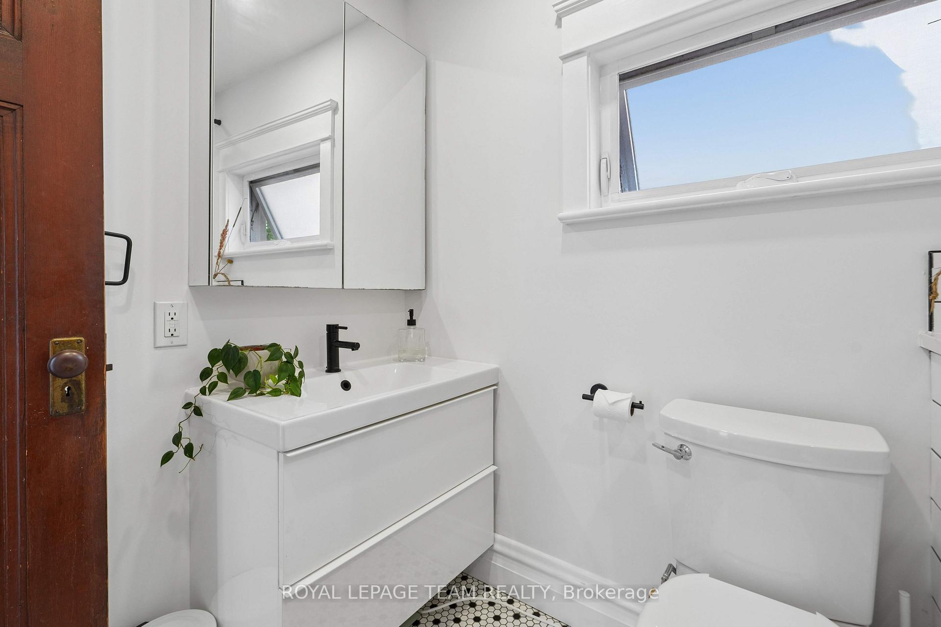 Photo 30 of 117 Fairmont Avenue, Ottawa, Hintonburg — HOMEH