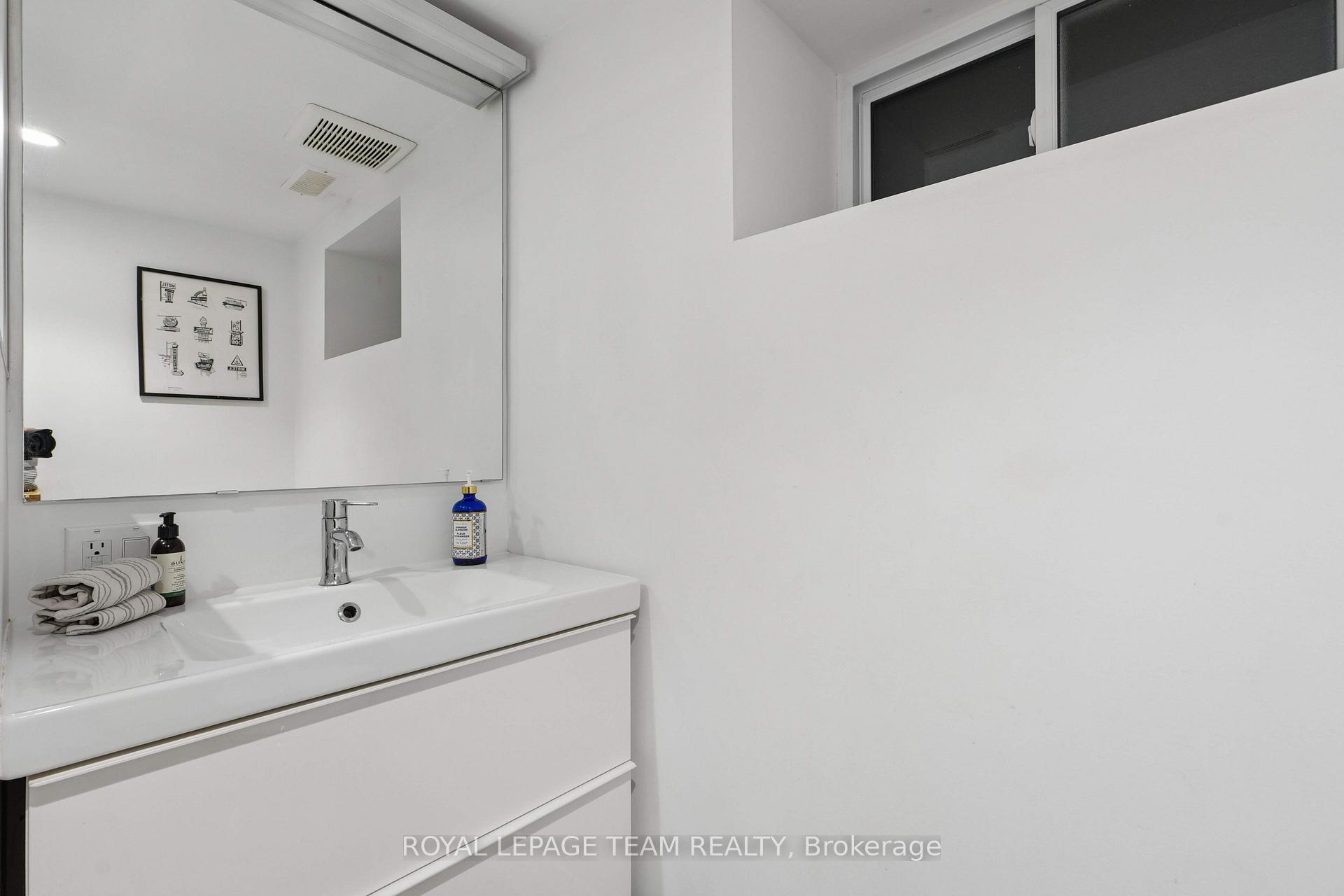 Photo 35 of 117 Fairmont Avenue, Ottawa, Hintonburg — HOMEH