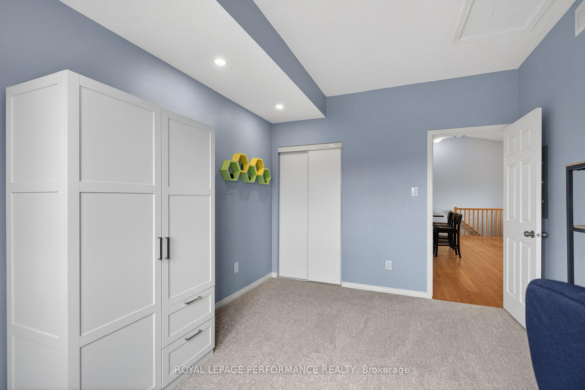 Photo 21 of 104 Sternes Private, Ottawa, Springridge/East Village — HOMEH