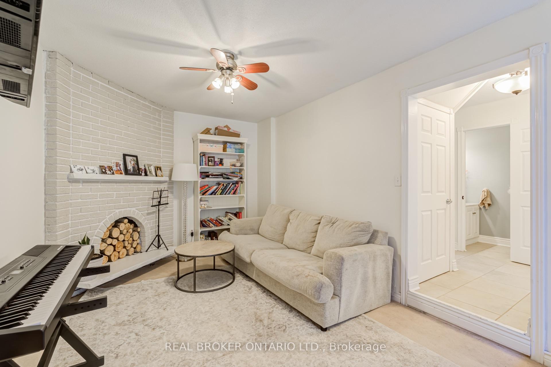 Photo 27 of 96 Rutledge Avenue, Newmarket, Huron Heights-Leslie Valley — HOMEH