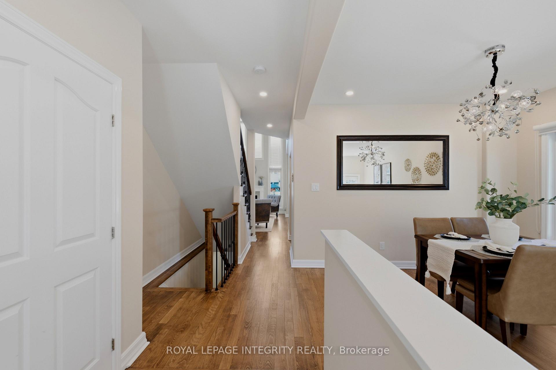 Photo 5 of 119 Woliston Crescent, Ottawa, Kanata - Morgan's Grant/South March — HOMEH