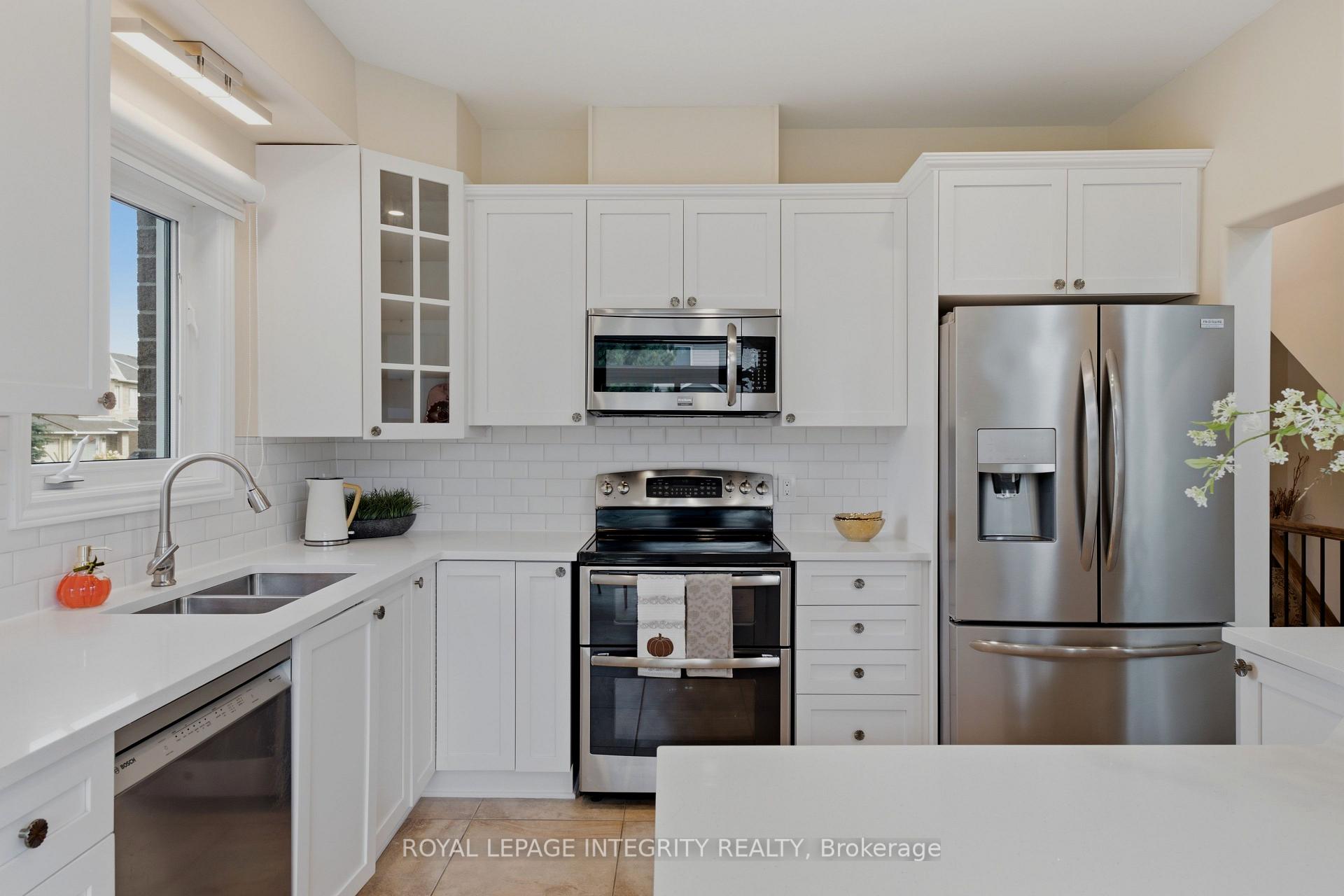 Photo 20 of 119 Woliston Crescent, Ottawa, Kanata - Morgan's Grant/South March — HOMEH
