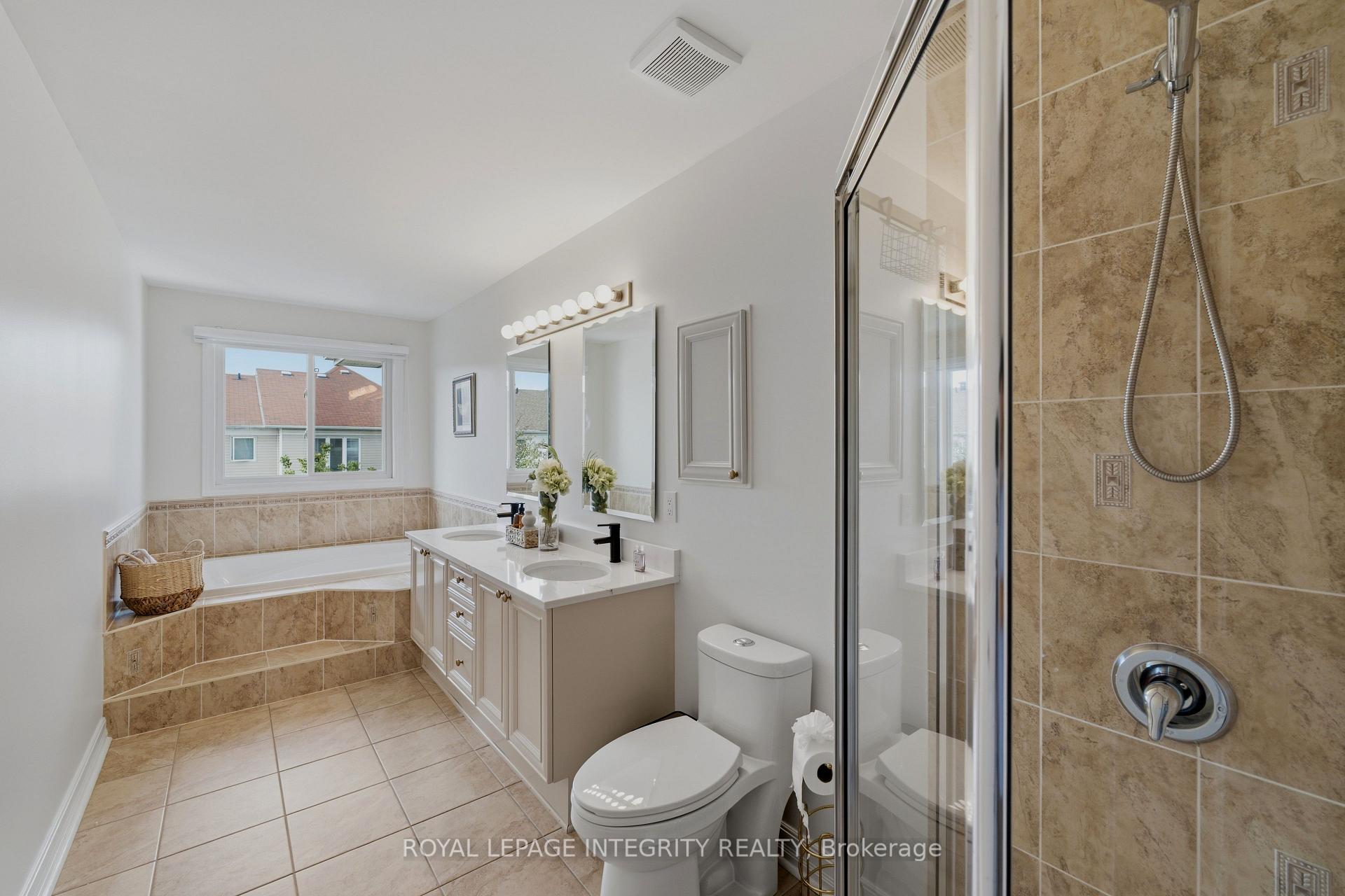 Photo 32 of 119 Woliston Crescent, Ottawa, Kanata - Morgan's Grant/South March — HOMEH