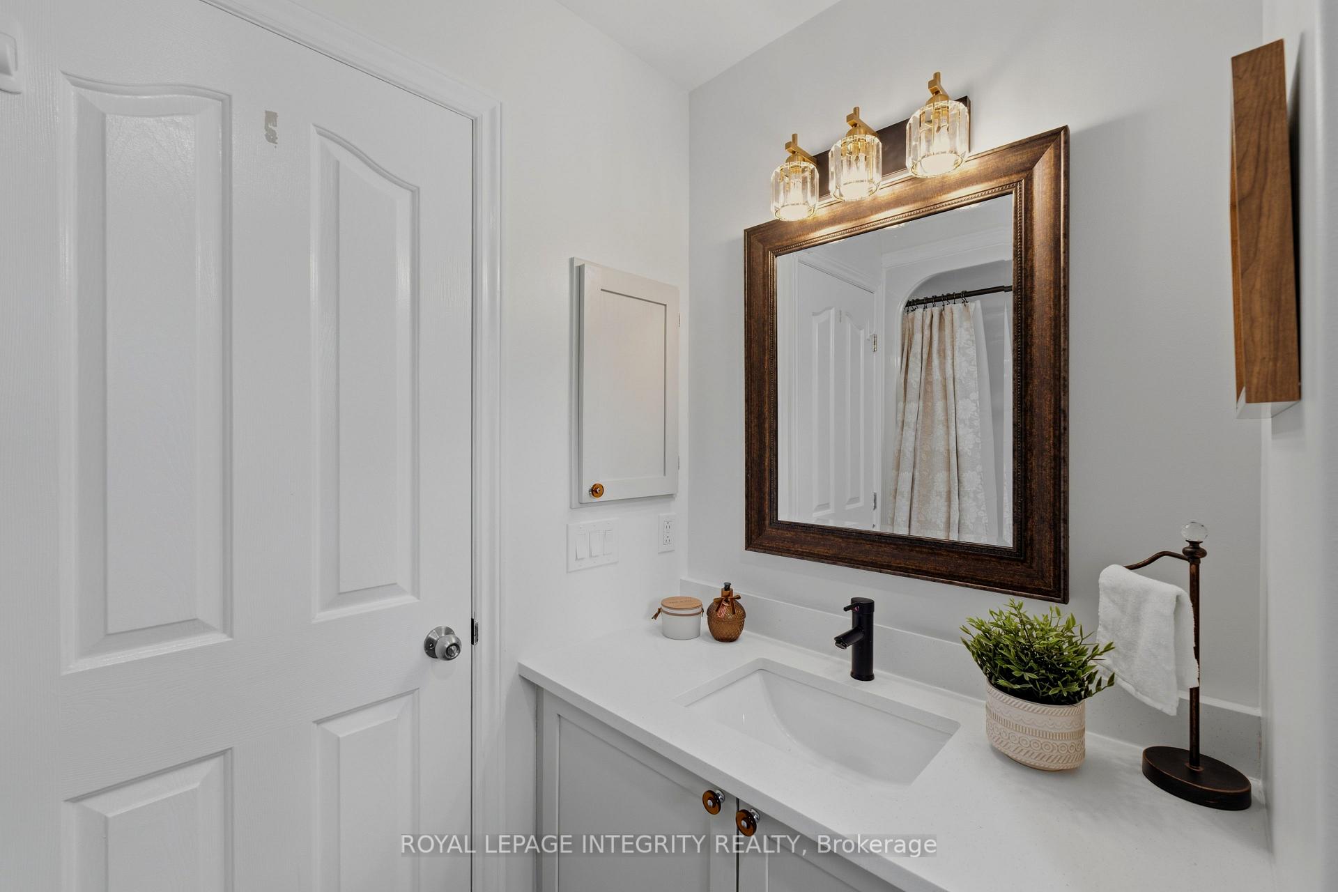 Photo 35 of 119 Woliston Crescent, Ottawa, Kanata - Morgan's Grant/South March — HOMEH