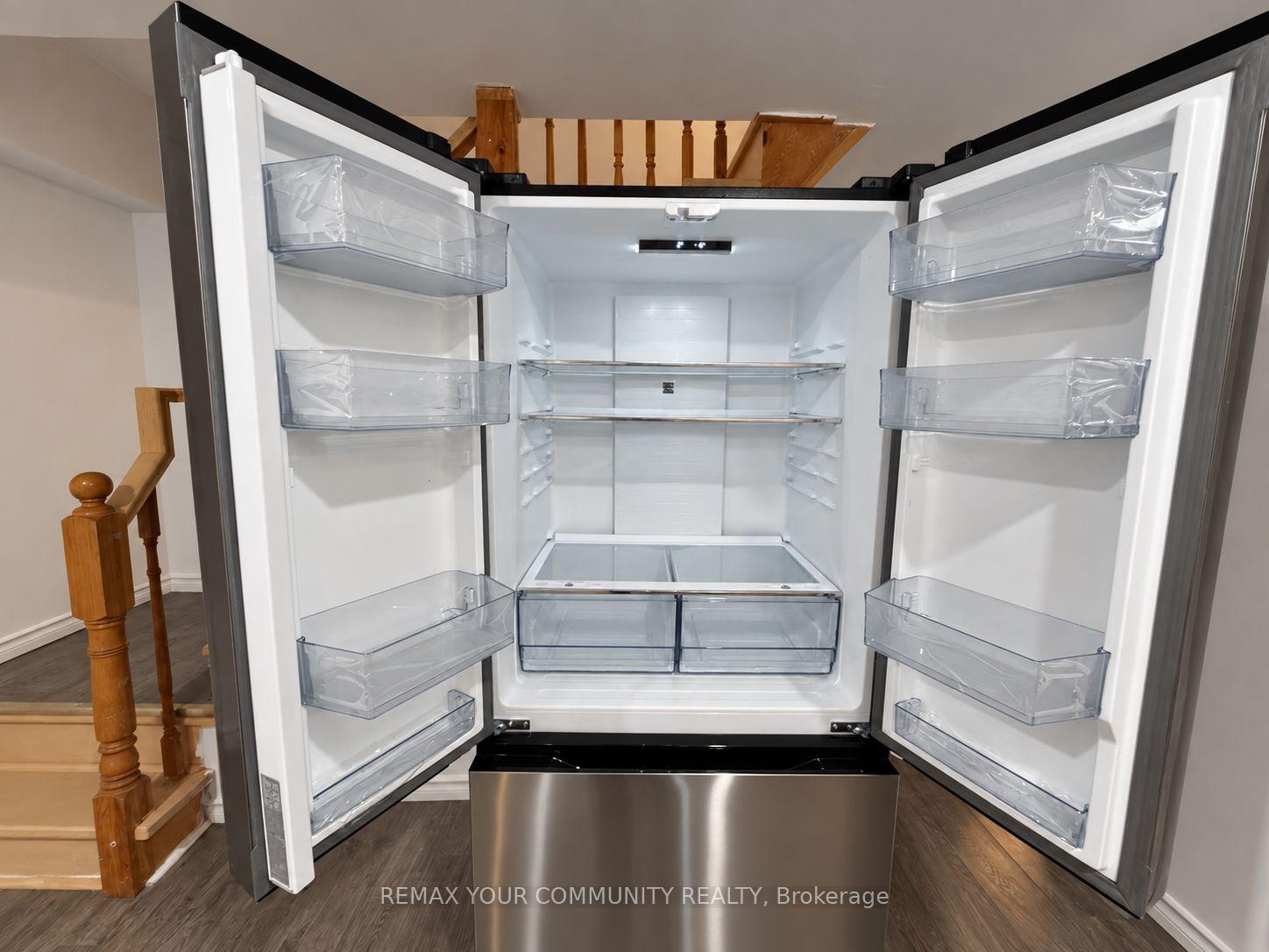 Photo 5 of Unit Lower Unit, 77 Beswick Drive, Newmarket, Central Newmarket — HOMEH