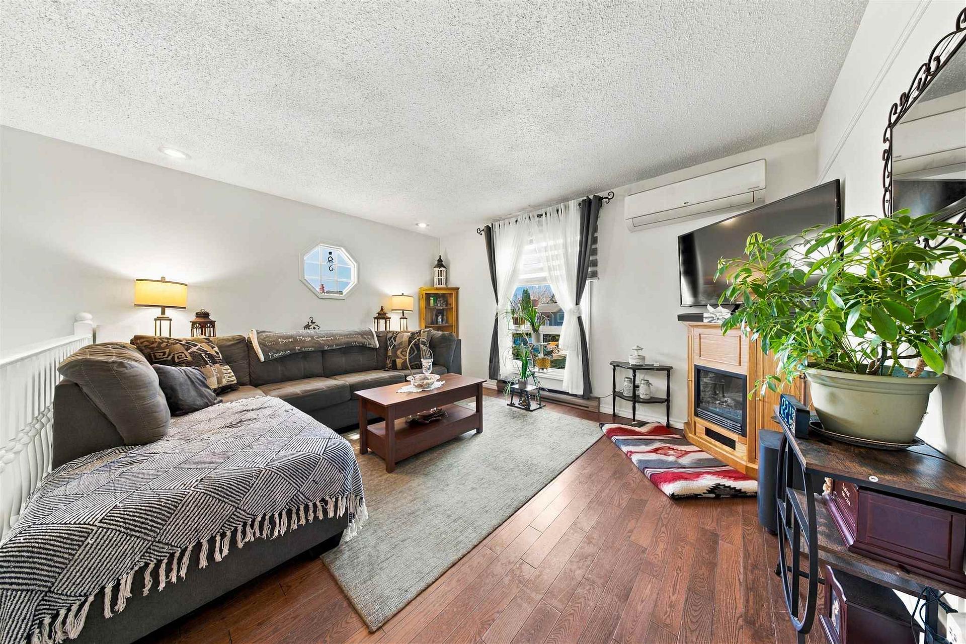 Photo 14 of 34 Sutton Place, Sault Ste Marie, Ward 1 — HOMEH