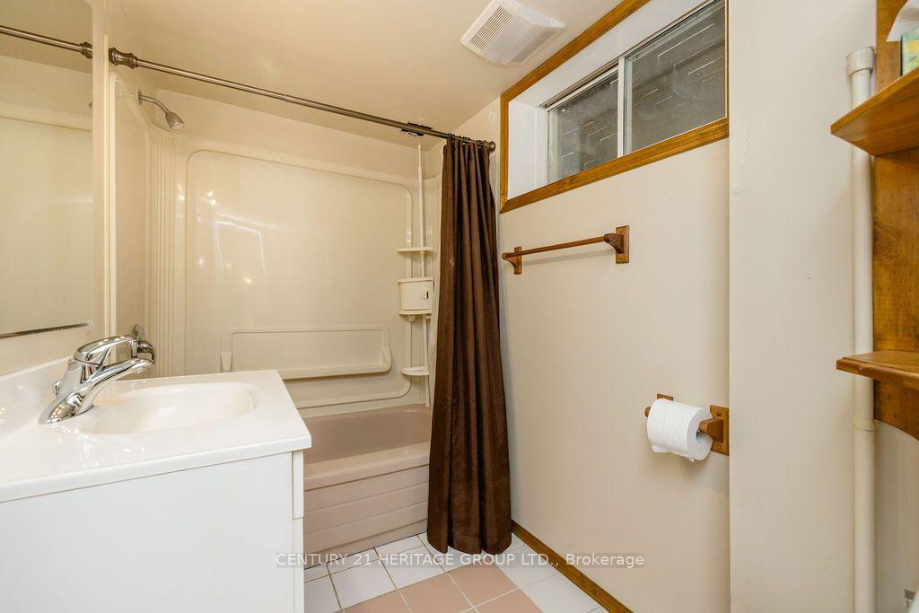 Photo 17 of 115 Cunningham Drive, New Tecumseth, Alliston — HOMEH