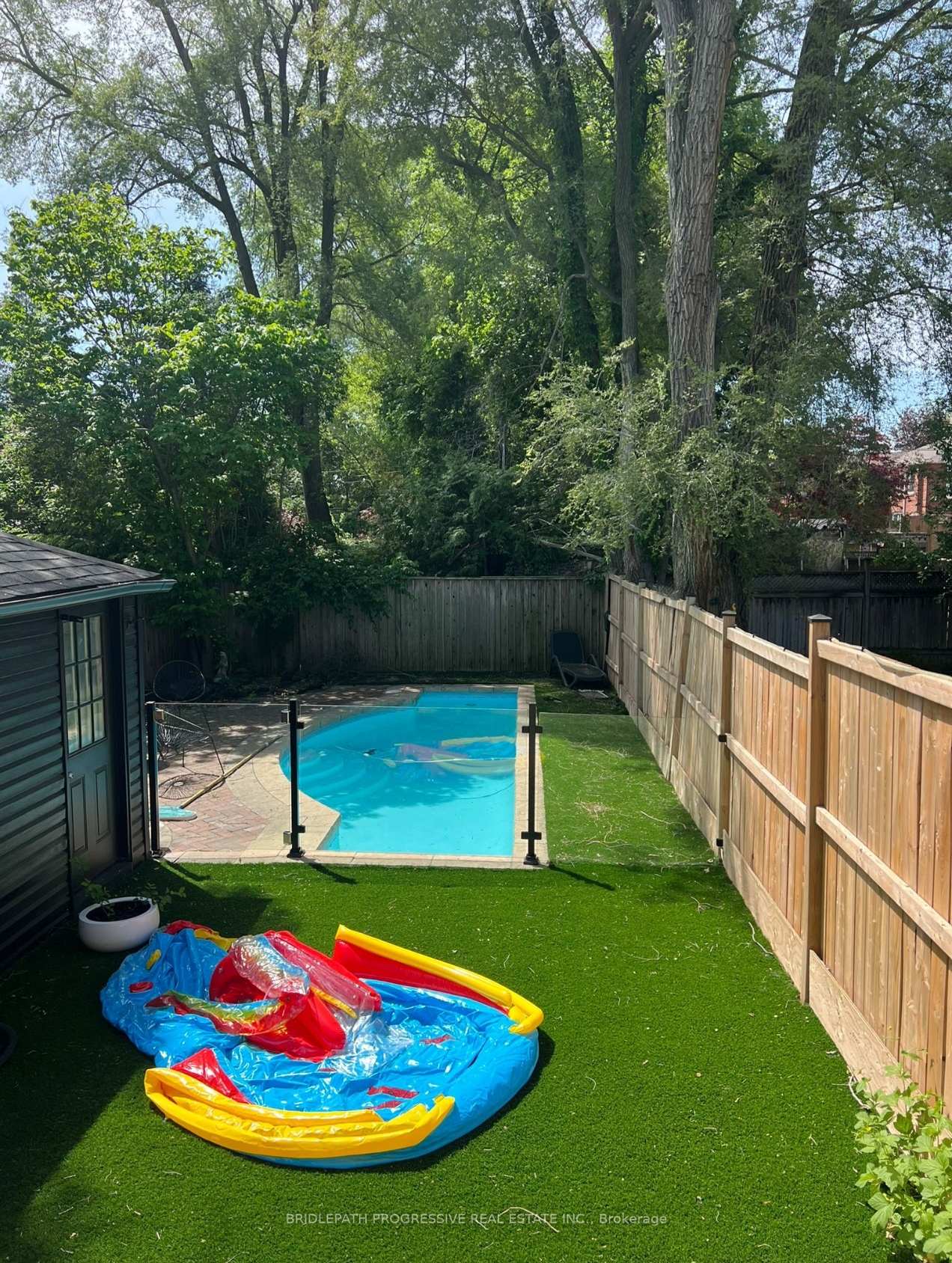 Photo 30 of 127 Glenvale Boulevard, Toronto, Leaside — HOMEH