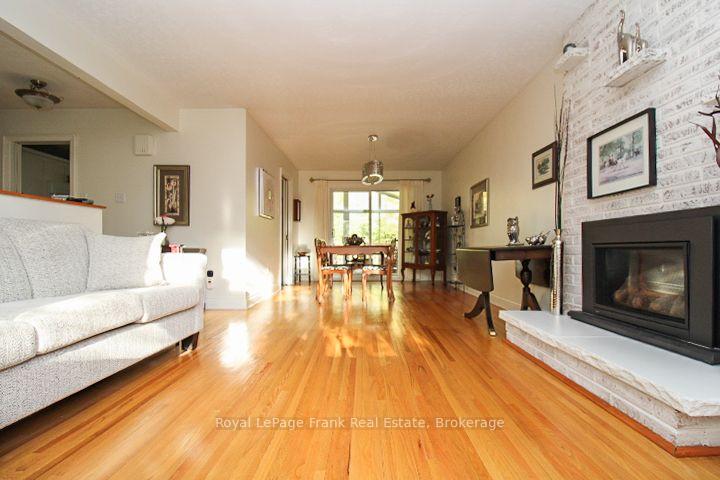 Photo 11 of 62 Springbrook Drive, Peterborough, Monaghan Ward 2 — HOMEH