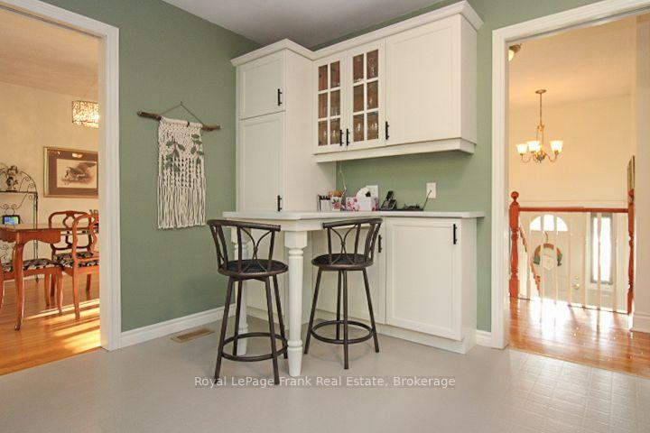 Photo 17 of 62 Springbrook Drive, Peterborough, Monaghan Ward 2 — HOMEH