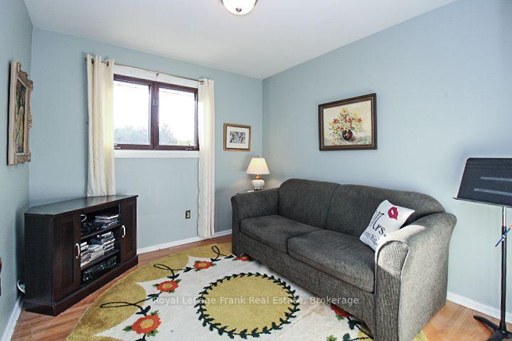 Photo 21 of 62 Springbrook Drive, Peterborough, Monaghan Ward 2 — HOMEH