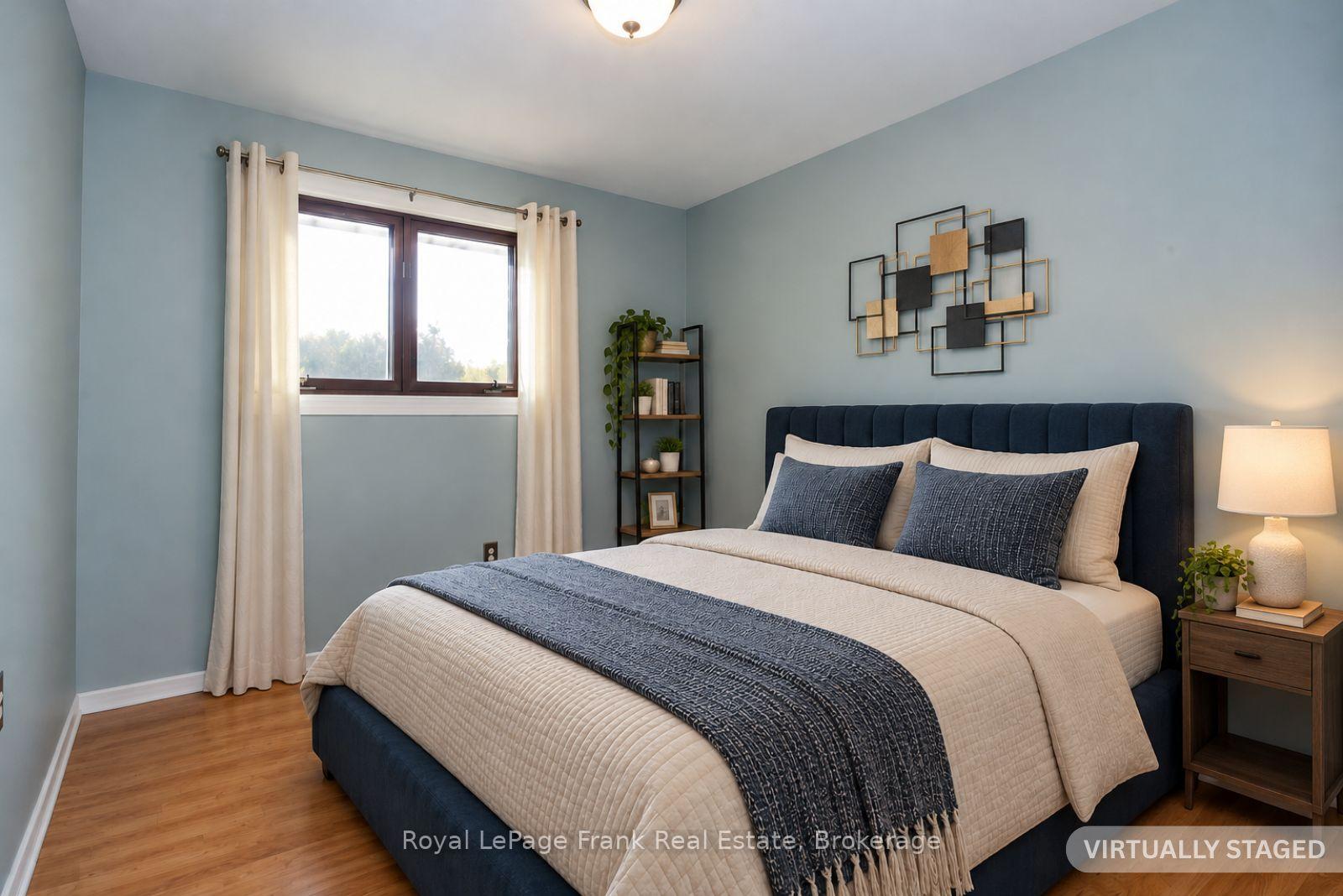 Photo 23 of 62 Springbrook Drive, Peterborough, Monaghan Ward 2 — HOMEH