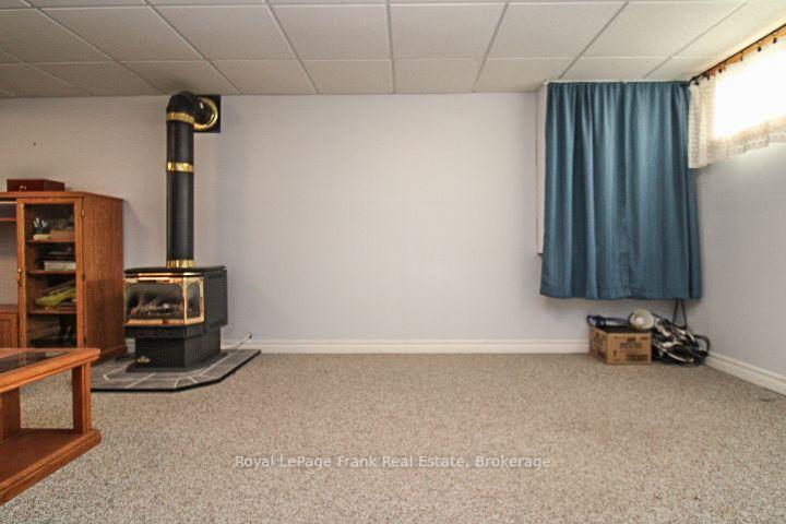 Photo 38 of 62 Springbrook Drive, Peterborough, Monaghan Ward 2 — HOMEH