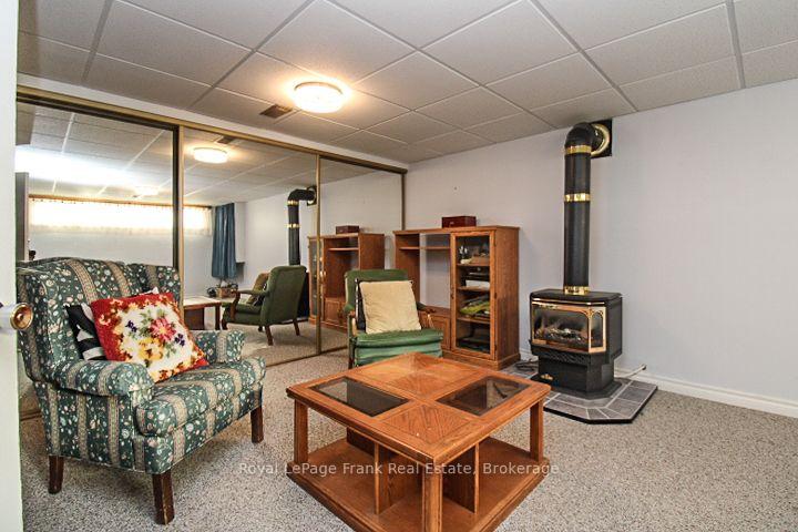 Photo 39 of 62 Springbrook Drive, Peterborough, Monaghan Ward 2 — HOMEH