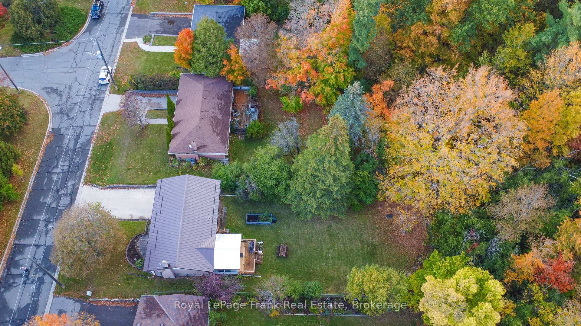 Photo 47 of 62 Springbrook Drive, Peterborough, Monaghan Ward 2 — HOMEH