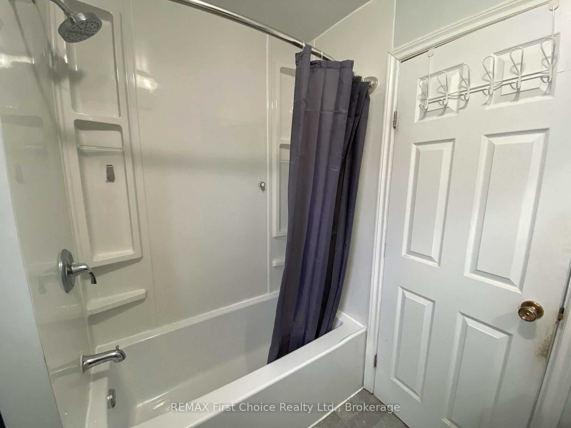 Photo 21 of 722 Catherine Street, Thunder Bay, Westfort — HOMEH