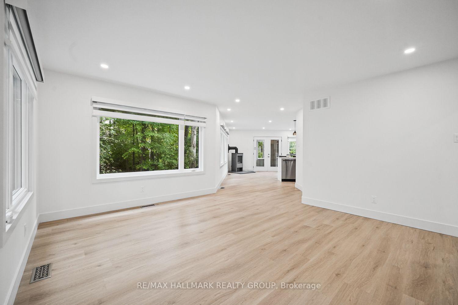 Photo 18 of 14 Kaymar Drive, Ottawa, Beacon Hill North — HOMEH