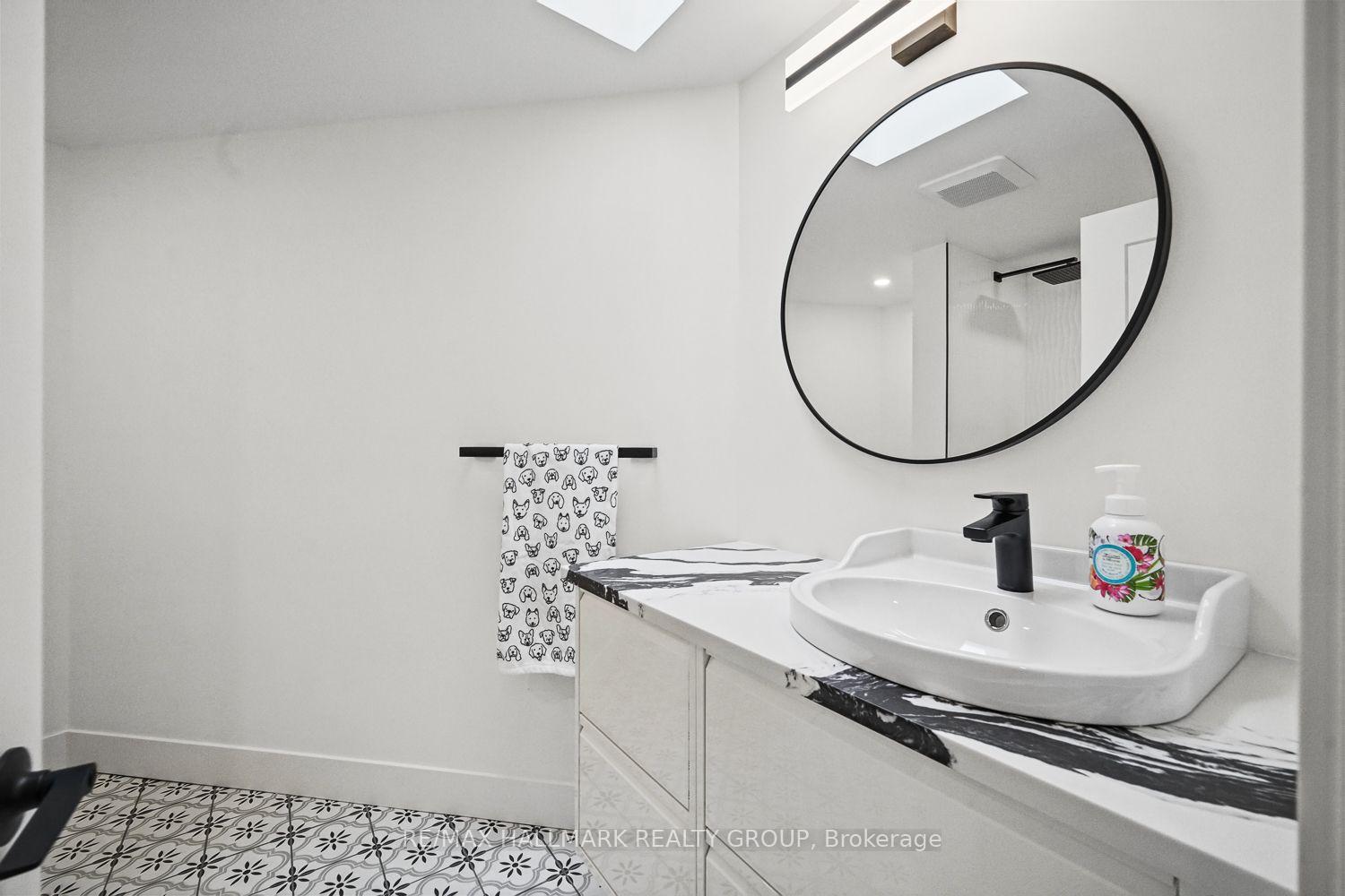 Photo 26 of 14 Kaymar Drive, Ottawa, Beacon Hill North — HOMEH