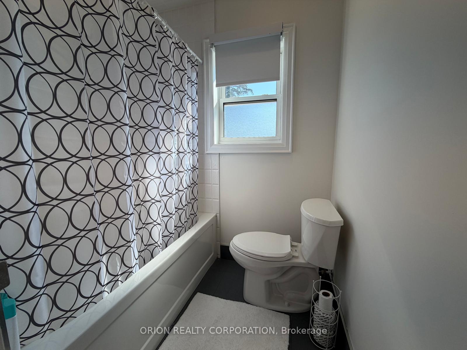 Photo 20 of 1016 Haig Boulevard, Mississauga, Lakeview — HOMEH